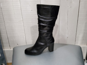 Demi bottes noires avec soufflets