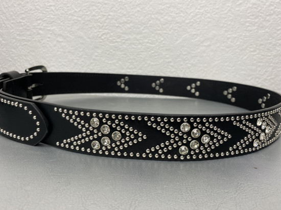 Ceinture avec clous noir femme