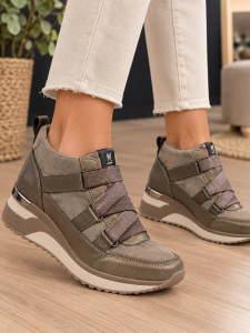 Baskets en nubuck taupe femme