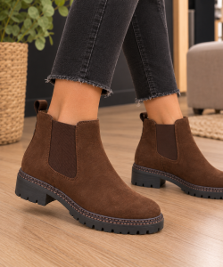 Bottines en nubuck chocolat femme