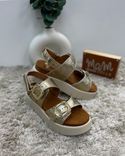 Nu-pieds dorés plateforme femme