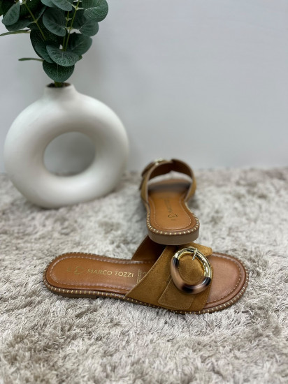 Claquettes cognac femme