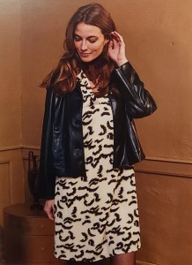Robe fluide col V droite femme