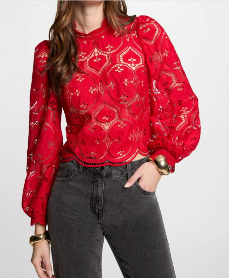 Blouse rouge femme