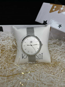Montre argentée femme