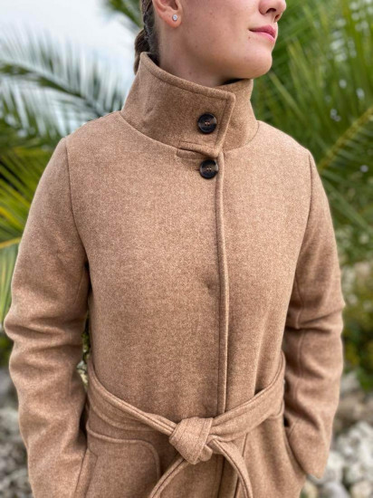 Manteau ajusté camel femme