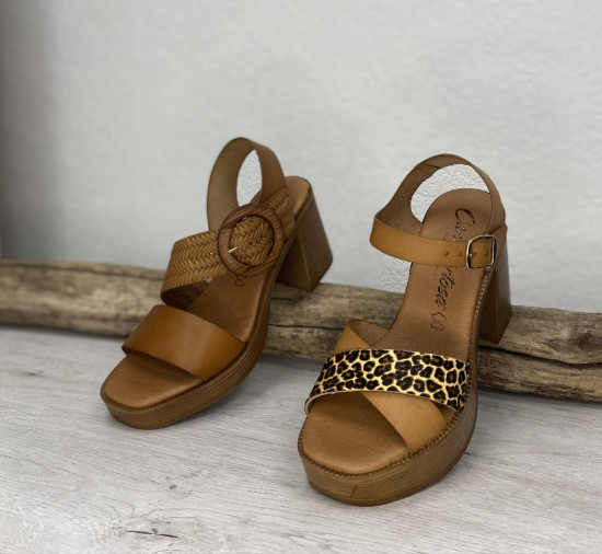 Nu pieds à talons à motifs femme