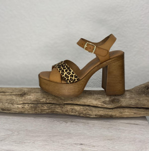 Nu pieds à talons à motifs femme