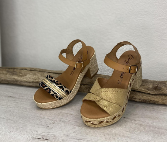 Nu pieds compensés femme