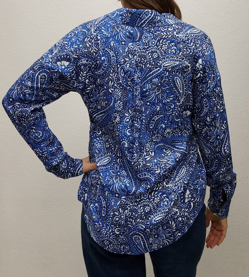 Chemisier bleu imprimé femme