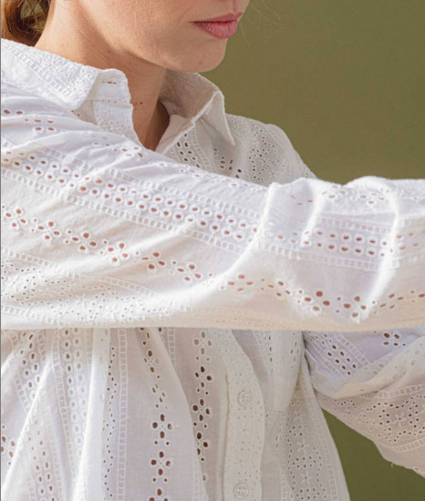 Chemise broderie anglaise femme