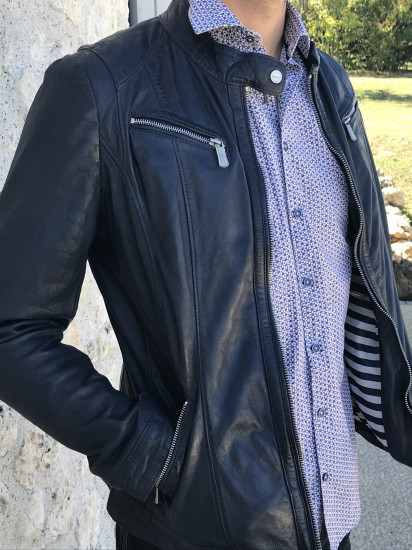 Blouson cintré en cuir marine