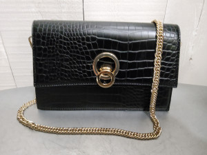 Sac pochette noir aspect croco