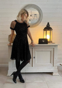 Robe noire dentelle femme