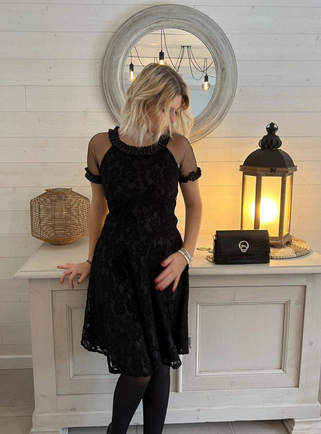 Robe noire dentelle femme