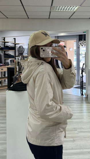 Coupe-vent beige femme